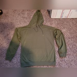 Army green pocketed hoodie